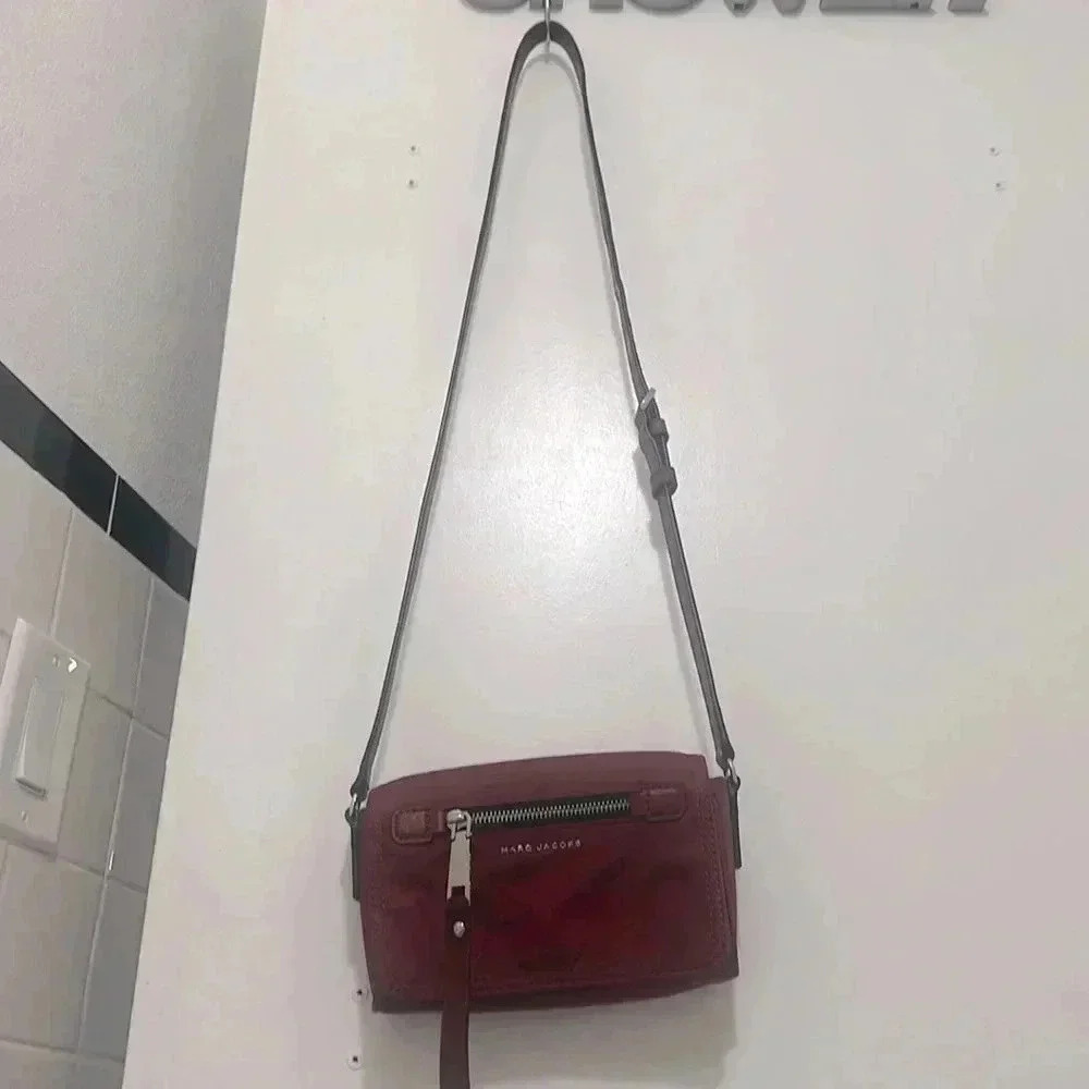 Mark Jacobs Crossbody - Picture 9 of 9